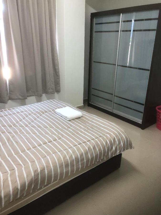 Kerteh Apartment Exterior foto